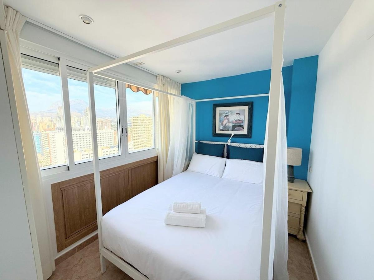 Apartamento A Estrenar Con Vistas A La Playa De Levante Con Plaza De Garaje Benidorm